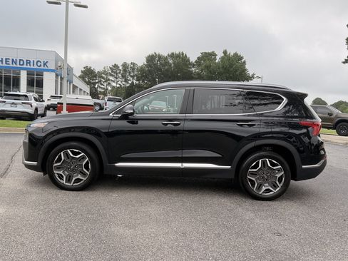 Used 2022 Hyundai Santa Fe Limited w/ Cargo Package FWD image 9