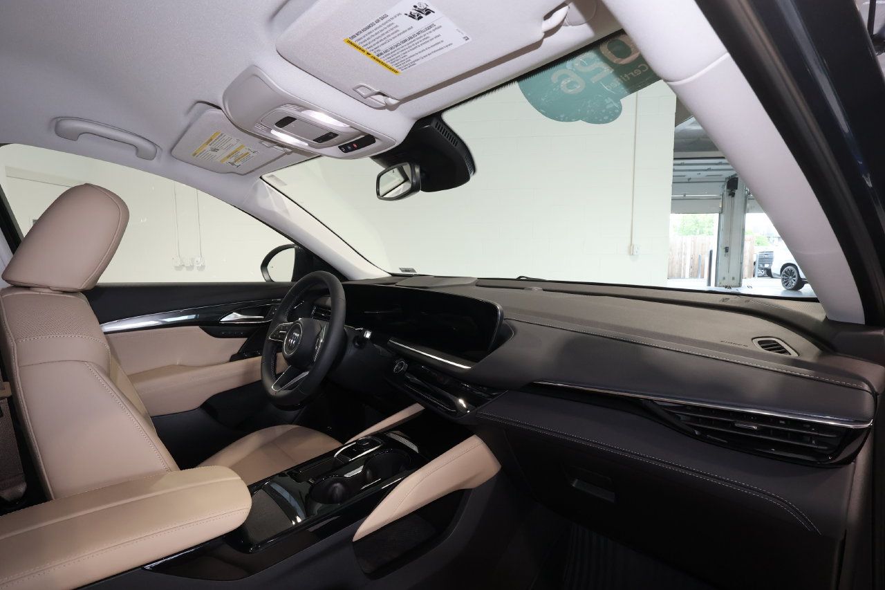 Certified 2026 Buick Envision Preferred AWD/4WD image 28