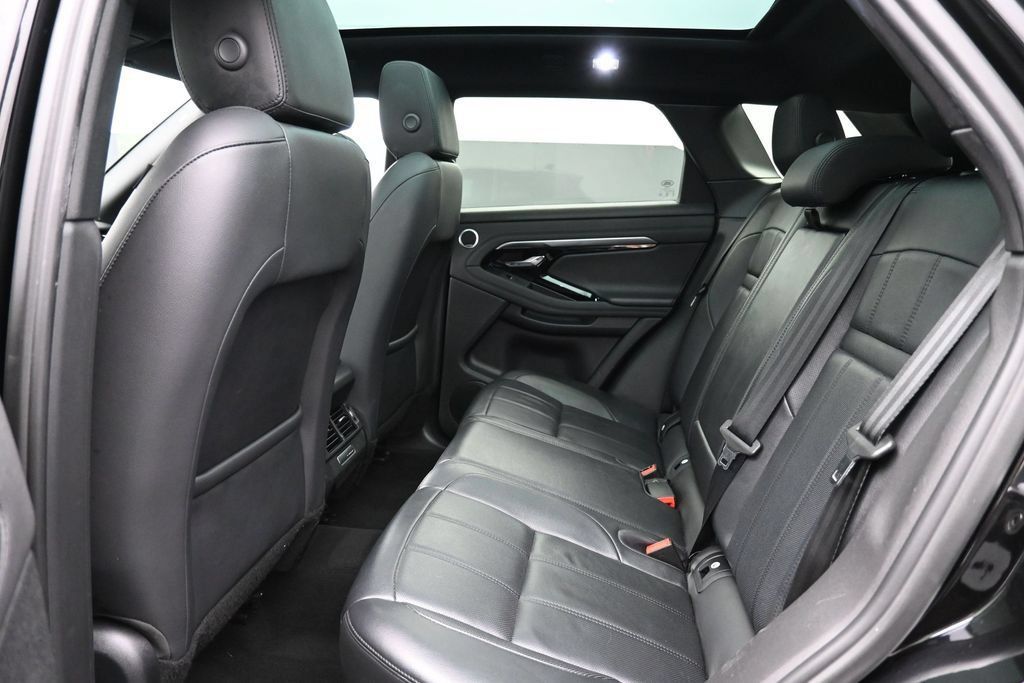 Used 2022 Land Rover Range Rover Evoque R-Dynamic S AWD/4WD image 22