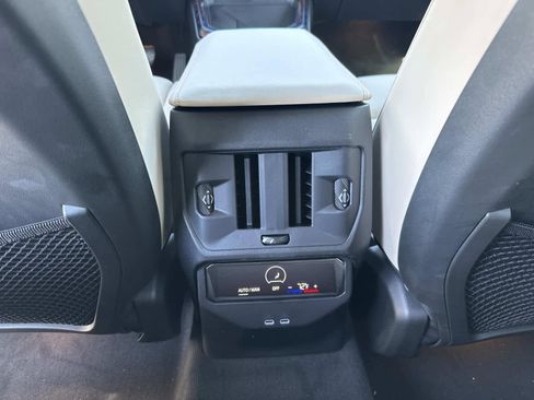 New 2026 BMW X3 xDrive30 image 17