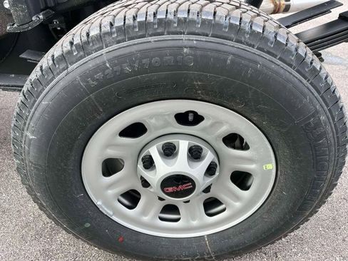 New 2026 GMC Sierra 3500 Pro w/ Convenience Package image 11