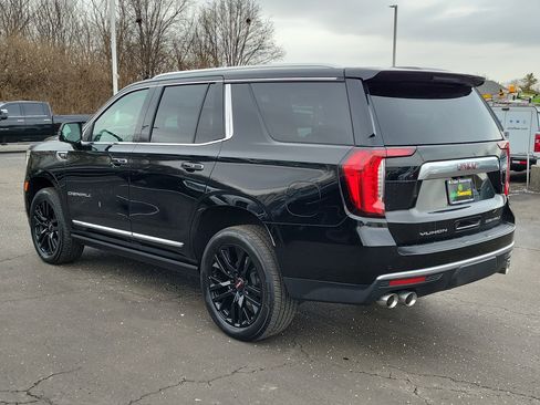 Used 2021 GMC Yukon Denali image 3
