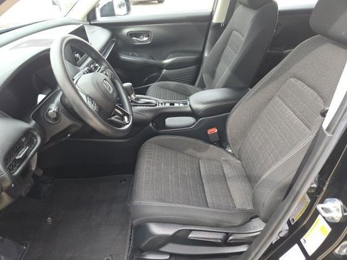 Used 2025 Honda HR-V LX image 12