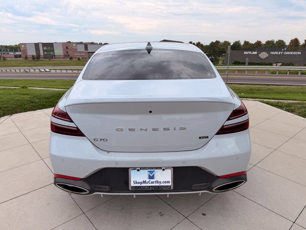 Used 2023 Genesis G70 3.3T w/ Sport Prestige Package RWD image 9