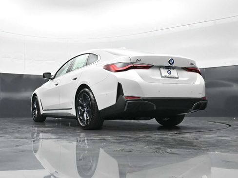 New 2026 BMW i4 eDrive40 w/ Premium Package RWD image 31