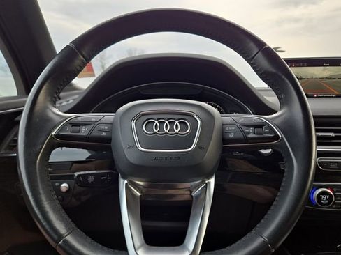 Used 2019 Audi Q7 3.0T Prestige AWD/4WD image 16