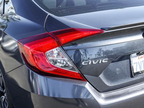 Used 2016 Honda Civic EX-T image 8