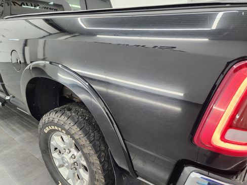 Used 2019 RAM 2500 Laramie image 30