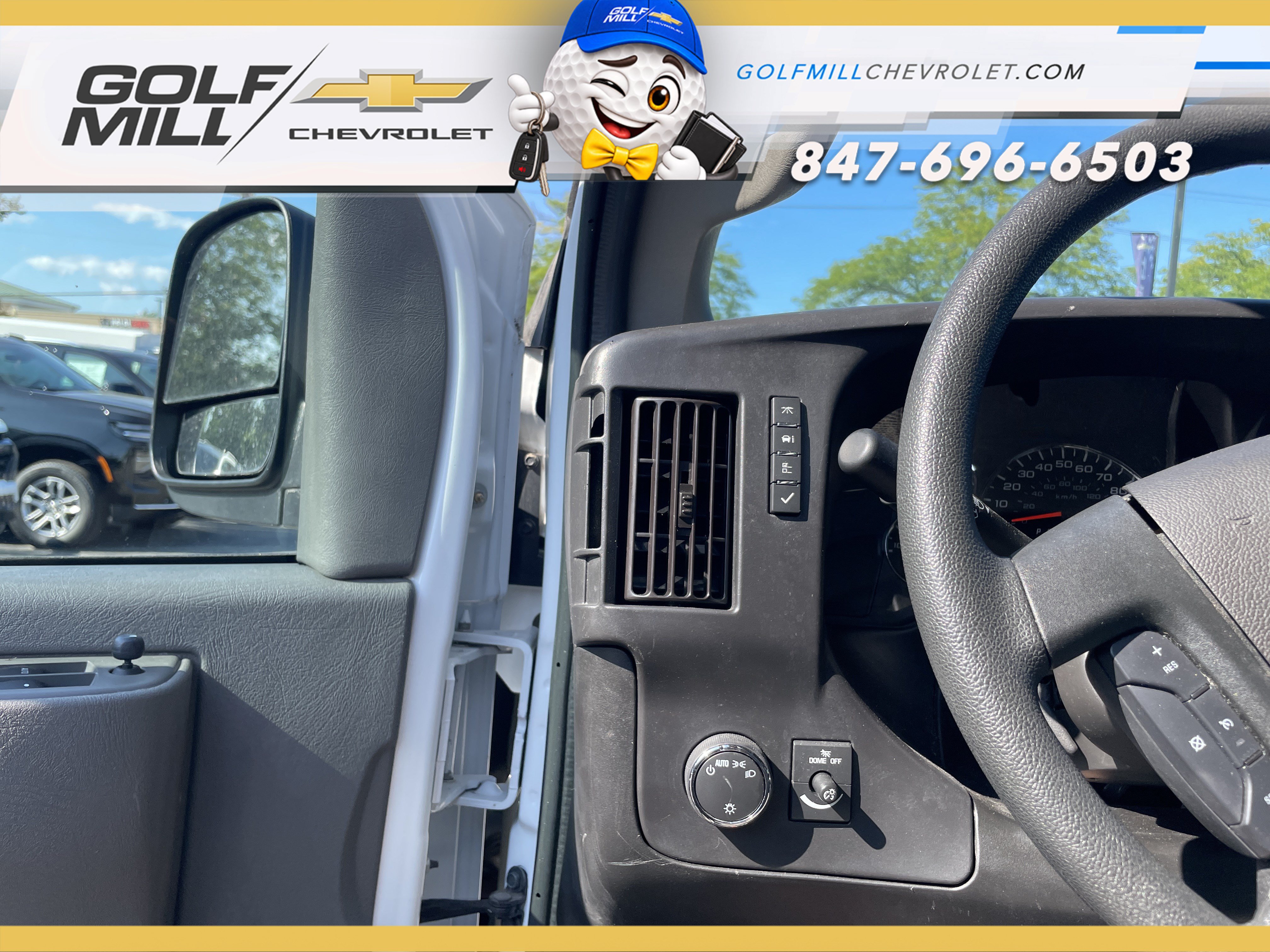 Used 2025 Chevrolet Express 2500 Extended w/ Driver Convenience Package RWD image 18