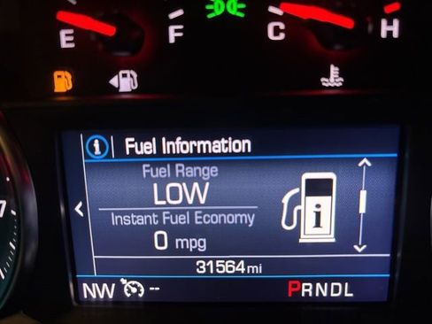 Used 2023 Chevrolet Equinox RS w/ LPO, Floor Liner Package image 13