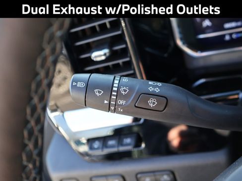 Used 2024 Chevrolet Silverado 1500 High Country w/ Midnight Edition image 43