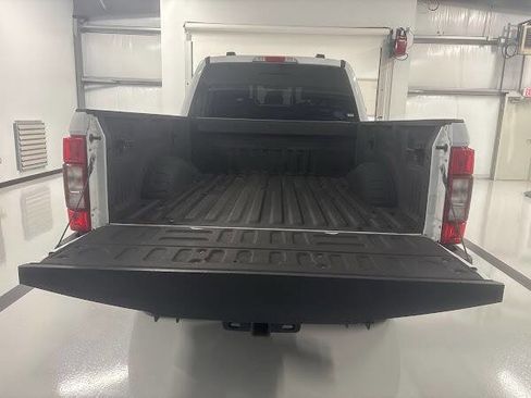 Used 2022 Ford F250 Lariat w/ Lariat Value Package image 7