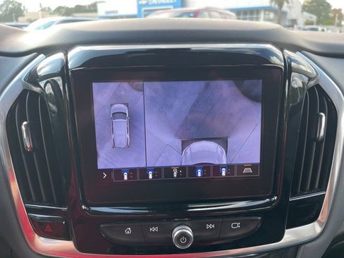 Used 2020 Chevrolet Traverse Premier image 30