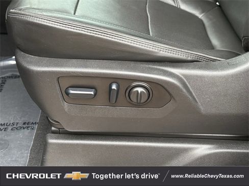 Used 2023 Chevrolet Silverado 2500 High Country w/ Safety Package II image 30