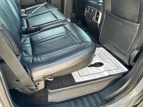 Used 2019 Ford F150 XLT w/ Equipment Group 302A Luxury AWD/4WD image 11