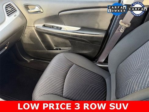 Used 2019 Dodge Journey SE image 21