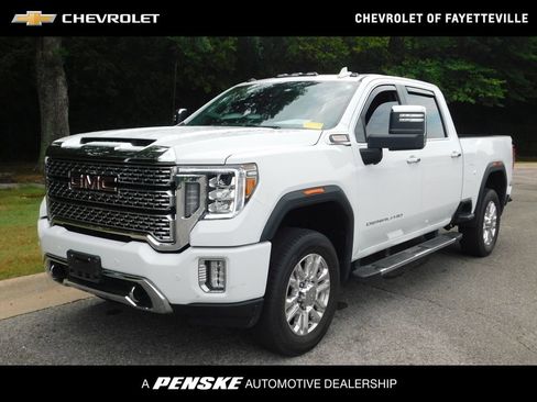 Used 2023 GMC Sierra 2500 Denali w/ Denali Ultimate Package AWD/4WD image 1