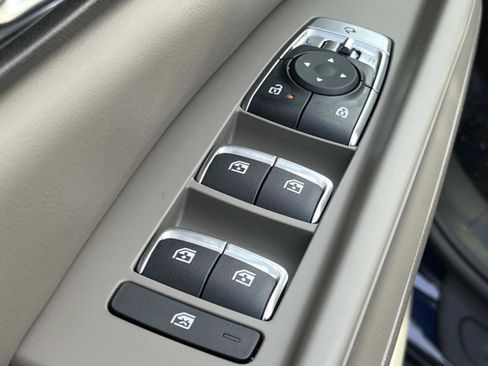 New 2026 Kia Carnival EX FWD image 26