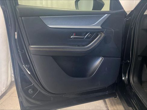 Used 2025 MAZDA CX-90 3.3 Turbo w/ Preferred Package image 9