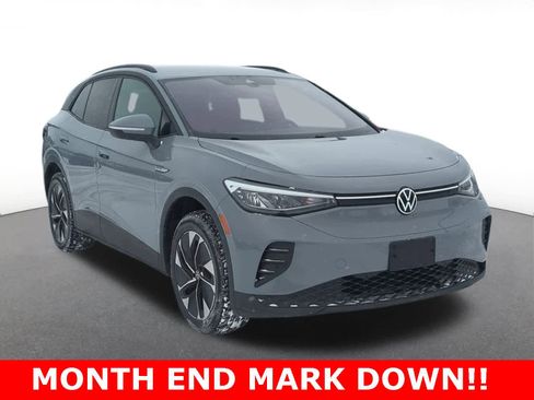 Used 2022 Volkswagen ID.4 Pro image 8