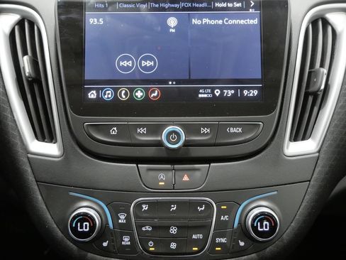 Used 2025 Chevrolet Malibu LT FWD image 20