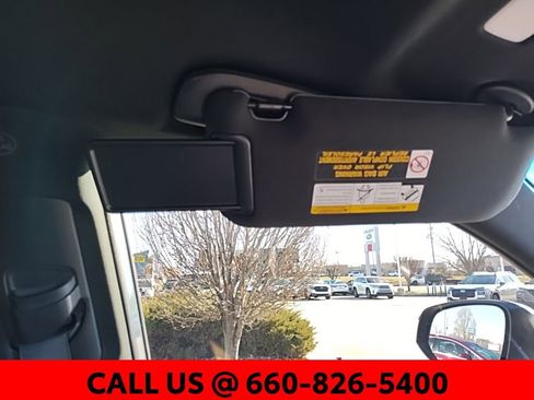 Used 2021 Toyota Venza Limited image 38