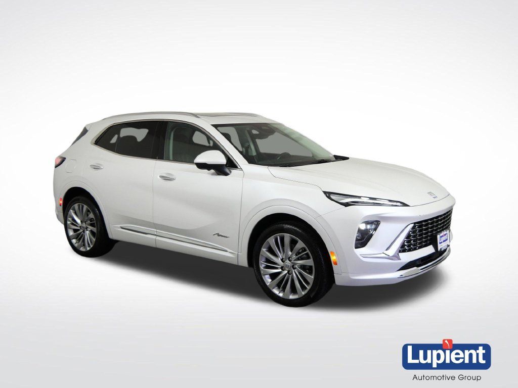 Used 2025 Buick Envision Avenir AWD/4WD image 1