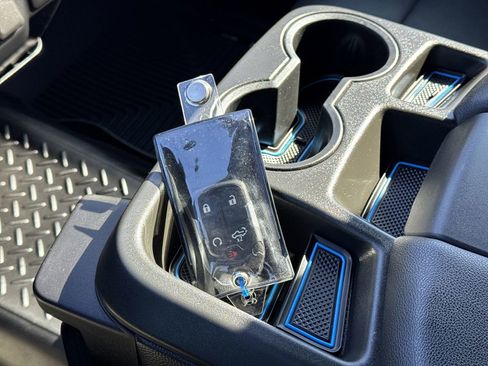 Used 2019 Chevrolet Silverado 1500 RST w/ All-Star Edition image 35