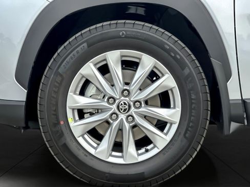 New 2026 Toyota Corolla Cross LE image 25