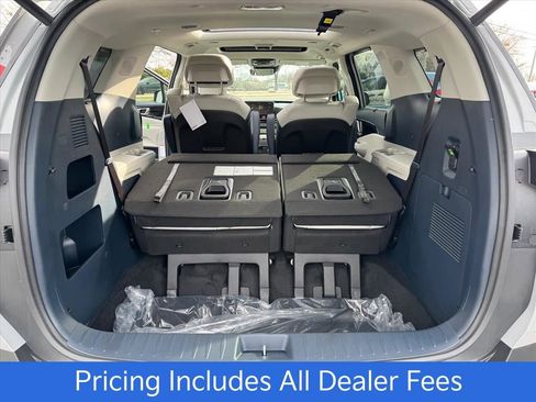 New 2026 Kia Carnival SX Prestige FWD image 7