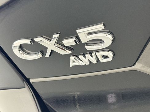 Used 2021 MAZDA CX-5 Touring image 8