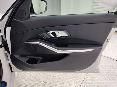 New 2026 BMW 330i Sedan w/ M Sport Package image 26