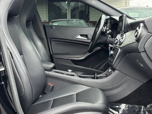Used 2014 Mercedes-Benz CLA 250 4MATIC image 19