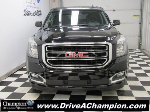 Used 2016 GMC Yukon SLE w/ HD Trailering Package image 2