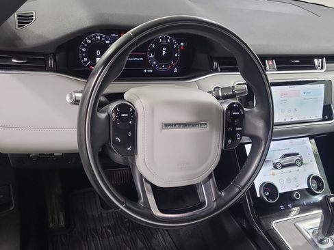 Used 2020 Land Rover Range Rover Evoque SE AWD/4WD image 12