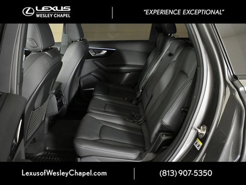 Used 2025 Audi Q7 3.0T Premium Plus image 26