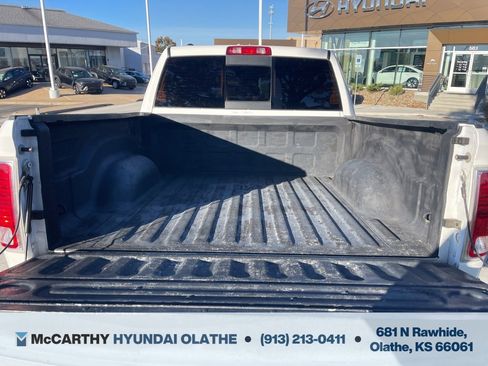 Used 2017 RAM 1500 Laramie w/ Convenience Group image 17