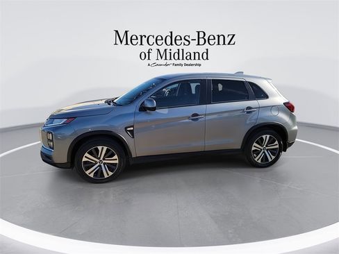 Used 2022 Mitsubishi Outlander Sport ES image 5