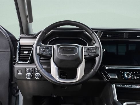 Used 2024 GMC Sierra 2500 Denali w/ Denali Reserve Package image 10