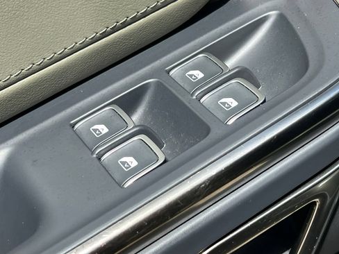 Used 2022 Rivian R1T Launch Edition AWD/4WD image 19