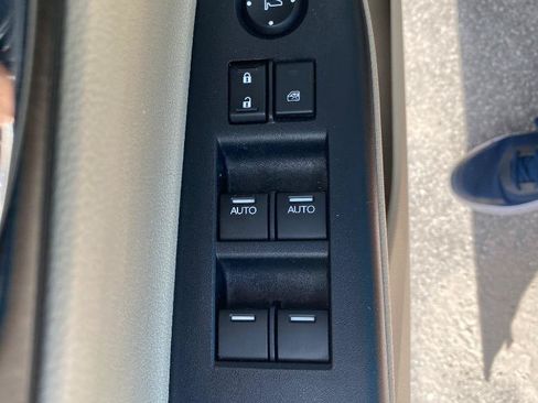 Used 2014 Honda Accord EX-L image 37