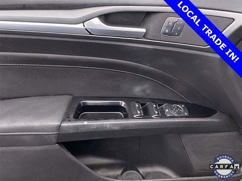 Used 2016 Ford Fusion Titanium image 14