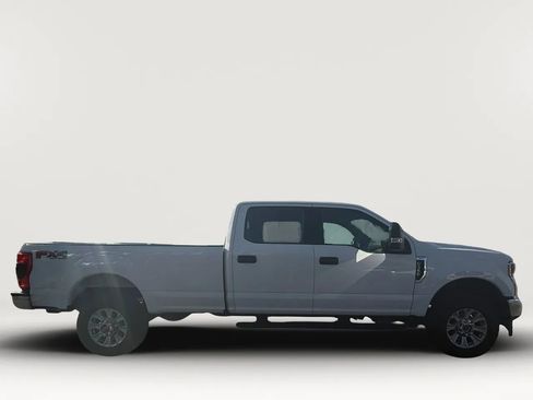 Used 2020 Ford F350 XLT image 7