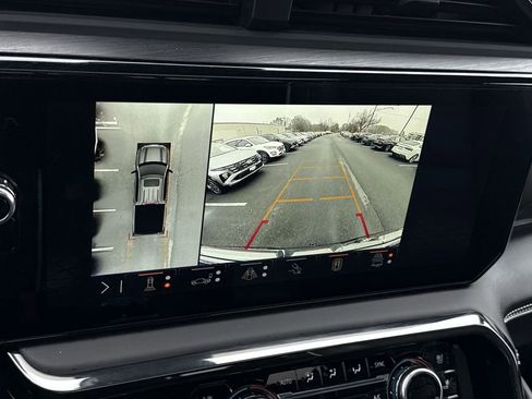 Used 2024 GMC Sierra 1500 AT4X image 19