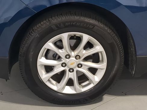 Used 2020 Chevrolet Equinox LT w/ Driver Convenience Package FWD image 17