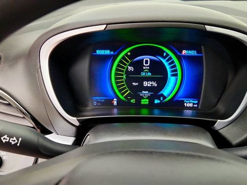 Used 2018 Chevrolet Volt LT FWD image 14