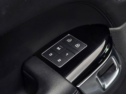 Used 2022 Land Rover Range Rover Sport HSE Silver Edition image 18