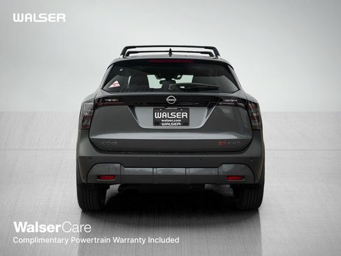 New 2026 Nissan Kicks SR w/ SR Premium Package AWD/4WD image 5