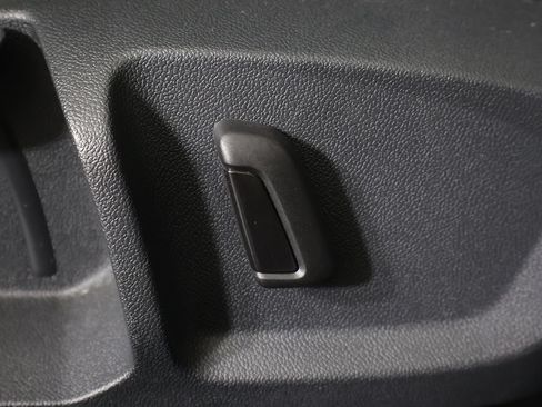 Used 2024 Volkswagen Golf R AWD/4WD image 38