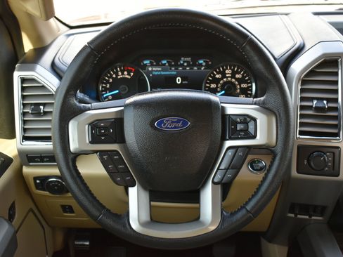 Used 2015 Ford F150 Lariat w/ Equipment Group 502A Luxury image 15